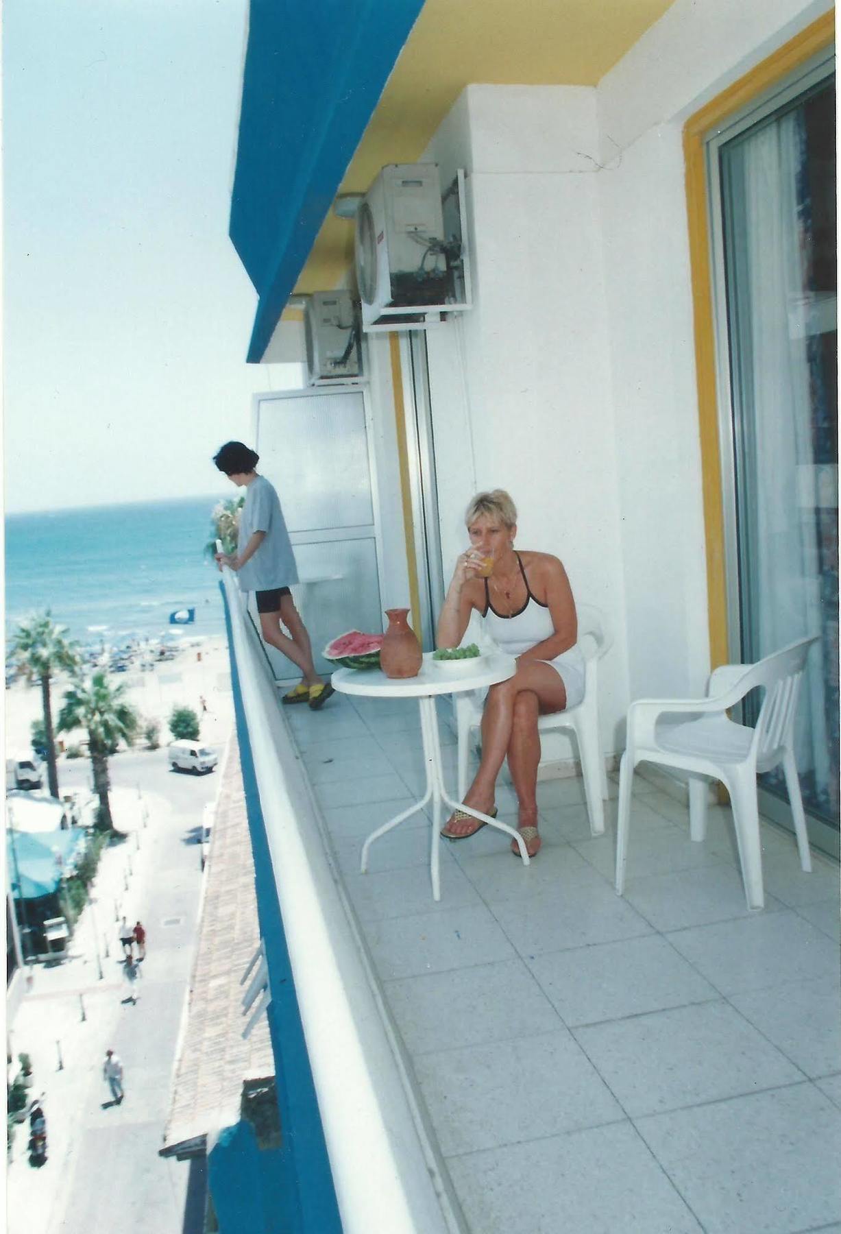 Palm Sea Beach Hotel Apartments Larnaca Dış mekan fotoğraf